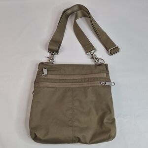 eBags Womens Crossbody Bag Casual Going Out Travel College Olive Green/Khaki 

*